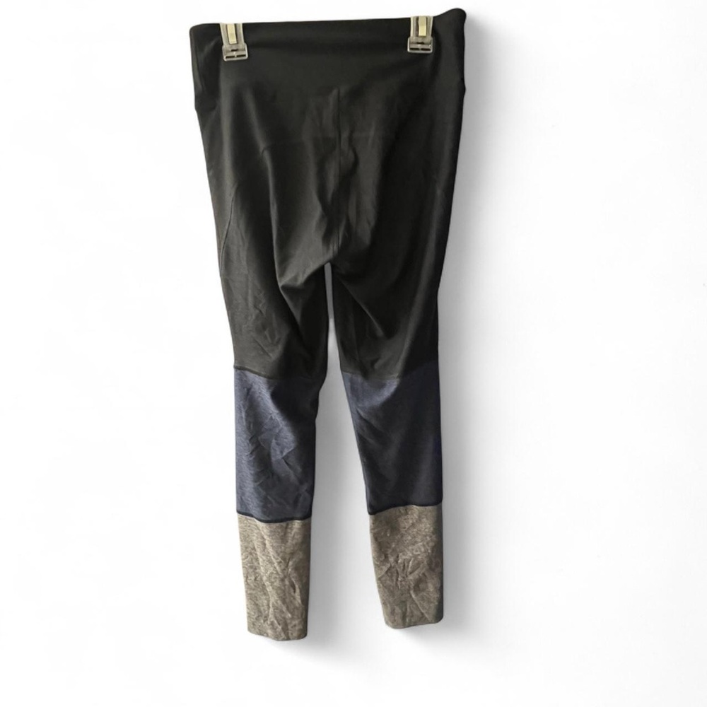 Outdoor Voices Women's Tri-Tone Leggings - Black, Navy, and Gray - Picture 3 of 5